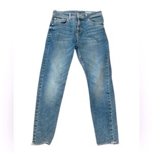 Koaj Carrot Fit Low Rise Jeans | Medium Blue Wash | Size 26